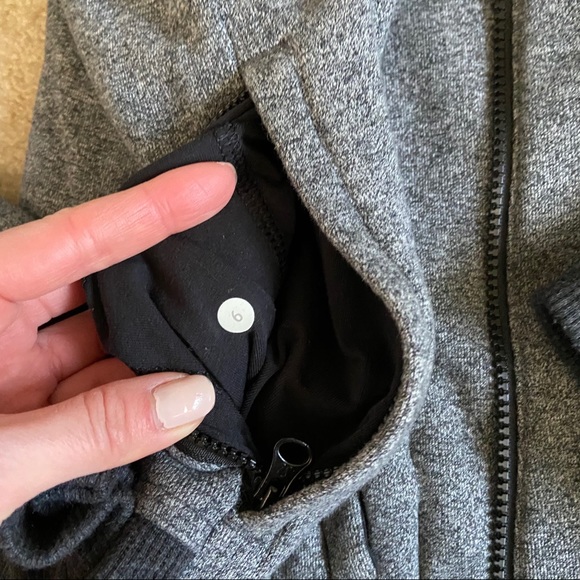 Lululemon funneled jacket - Picture 3 of 4
